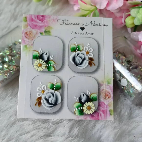 Casadinhos de Luxo, Unhas