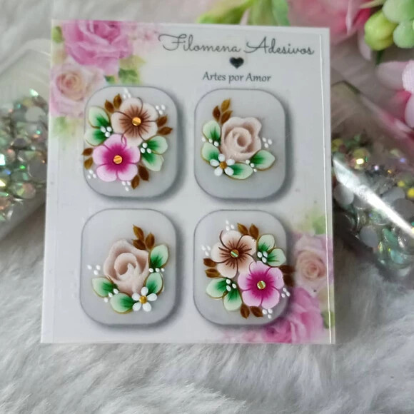 Casadinhos de Luxo, Unhas