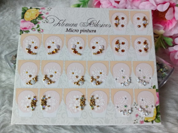 Coleção Linha Luxo, Unhas