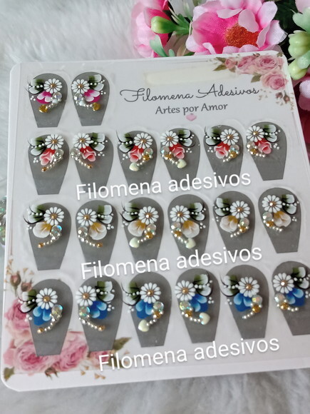 COLEÇÃO LINHA LUXO/ UNHAS