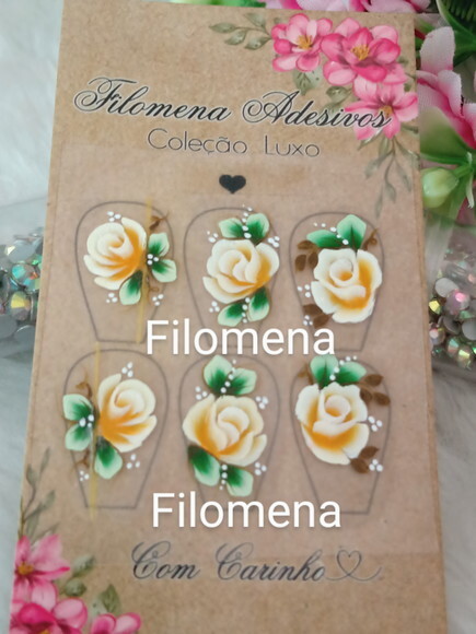 LINHA LUXO , ARTESANAL, unhas