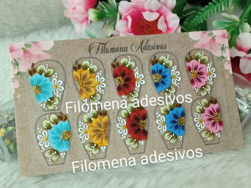 Adesivos de Luxo, Unhas