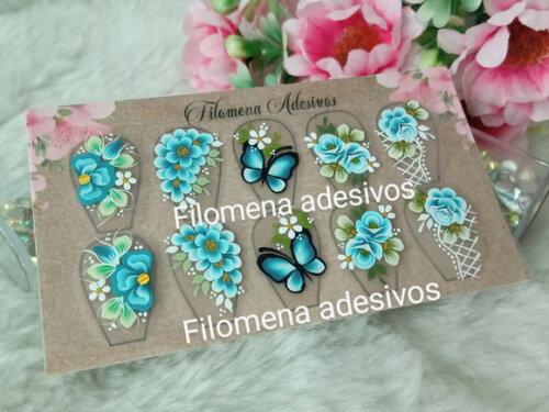 Adesivos de Luxo, Unhas