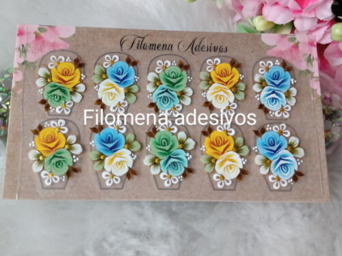 Adesivos de Luxo, Unhas