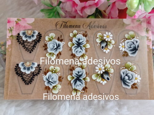 Adesivos de Luxo, Unhas