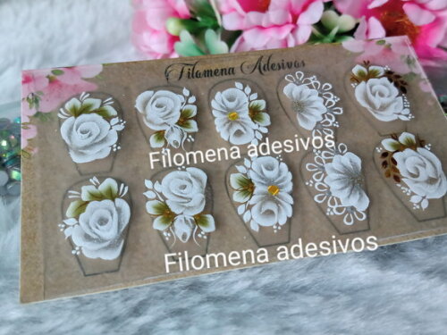 Adesivos de Luxo, Unhas