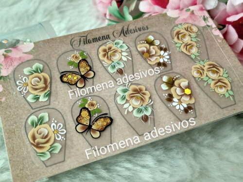 Adesivos de Luxo, Unhas