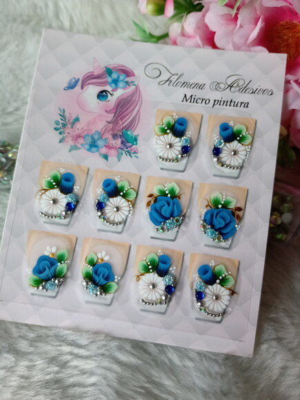 Adesivos de Luxo, Unhas