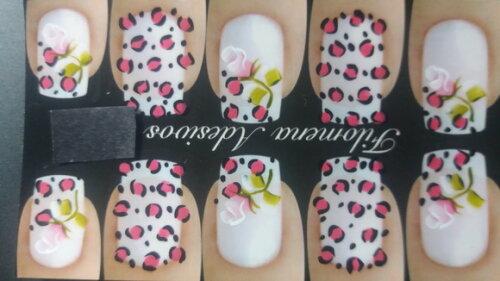 Adesivos para Unhas Naturais.