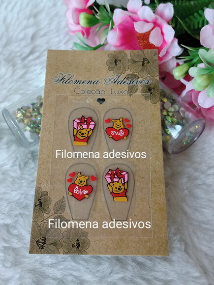 Casadinha de Luxo, Unhas