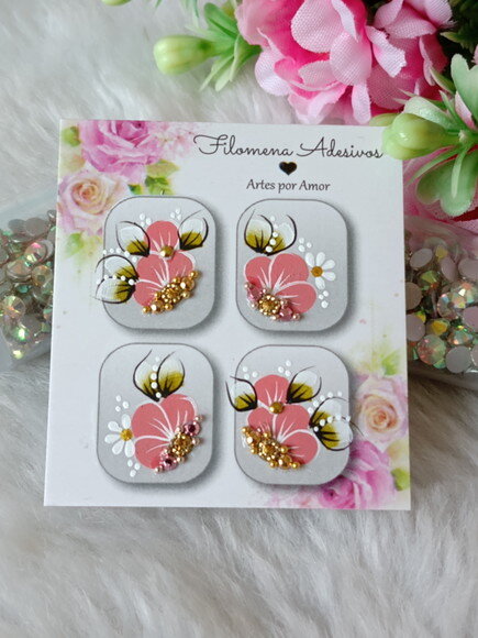 Casadinha de Luxo, Unhas