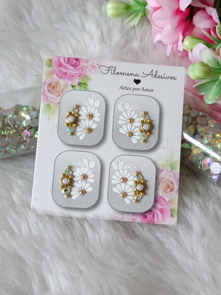 Casadinha de Luxo, Unhas