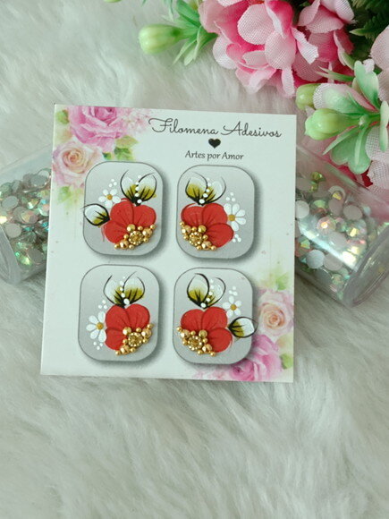 Casadinha de Luxo, Unhas
