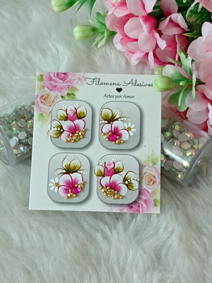 Casadinha de Luxo, Unhas