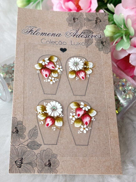 Casadinha de Luxo, Unhas