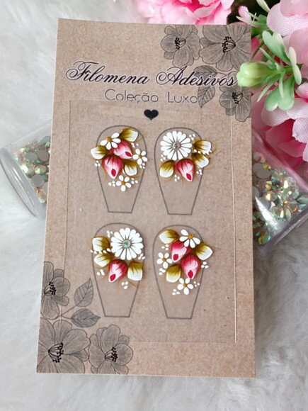 Casadinha de Luxo, Unhas