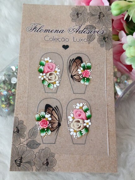 Casadinha de Luxo, Unhas