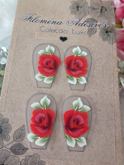 Casadinha de Luxo, Unhas