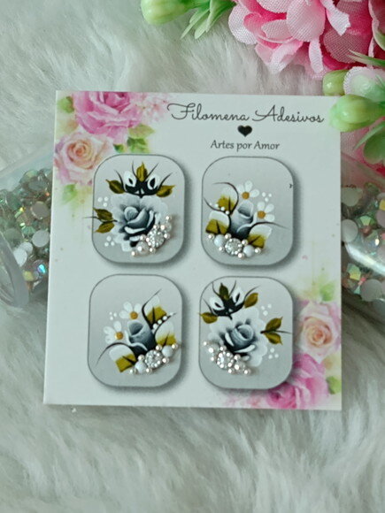 Casadinha de Luxo, Unhas