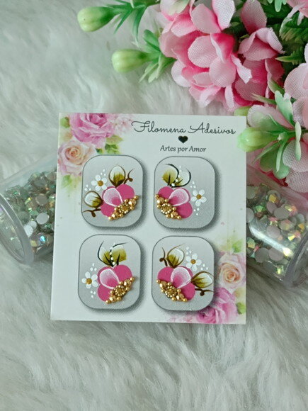 Casadinha de Luxo, Unhas