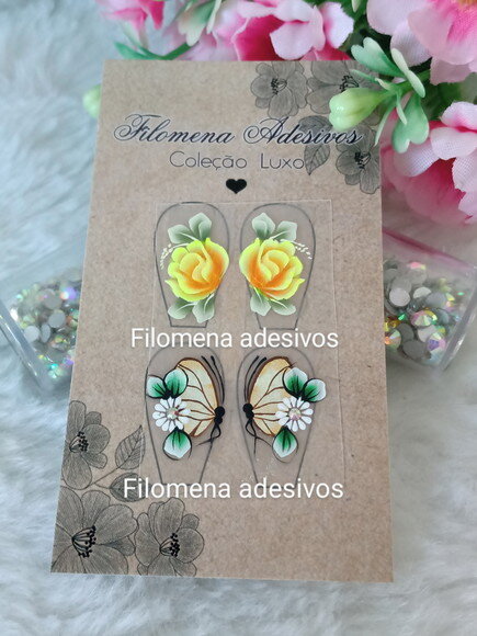 Casadinha de Luxo,unhas