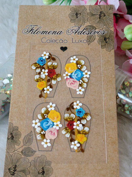 Casadinha de Luxo,unhas