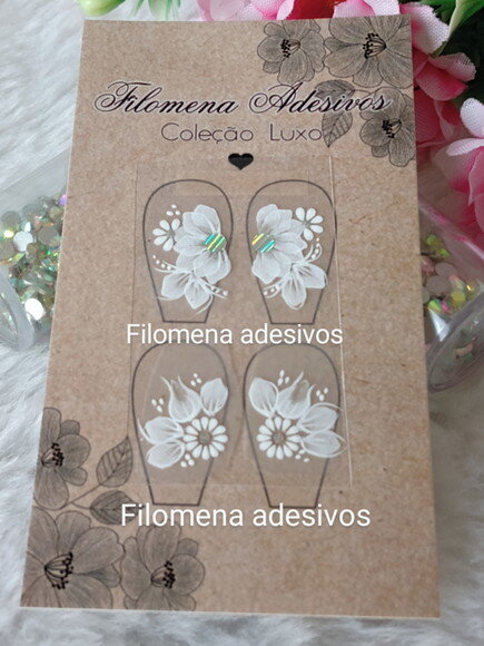 Casadinha de Luxo,unhas