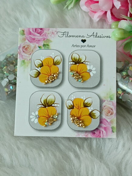 Casadinhas de Luxo, Unhas,