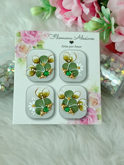 Casadinhas de Luxo, Unhas,