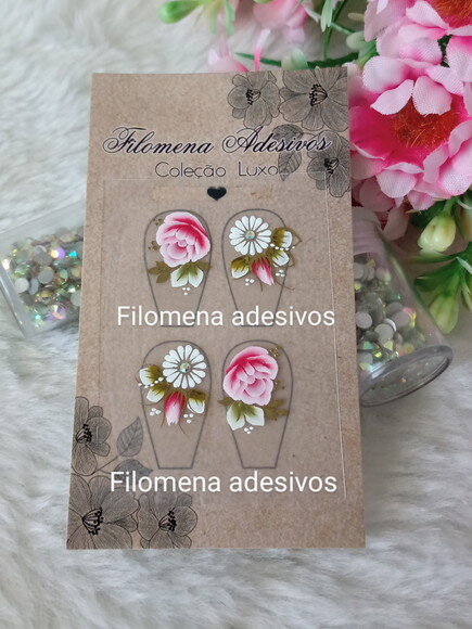 Casadinhas de Luxo, Unhas.