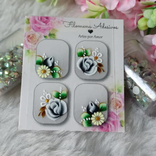 Casadinhos de Luxo, Unhas