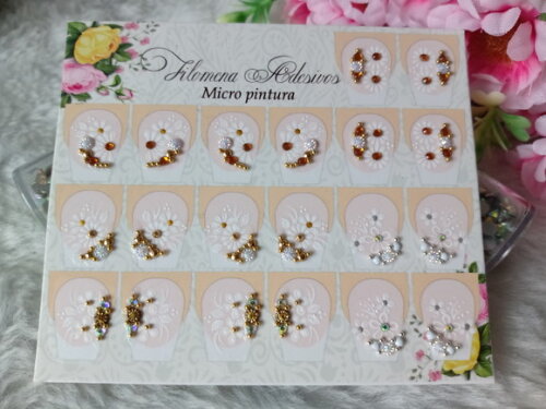 Coleção Linha Luxo, Unhas