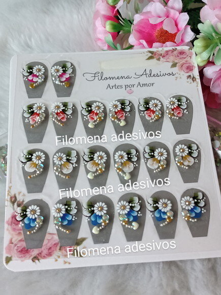 COLEÇÃO LINHA LUXO/ UNHAS