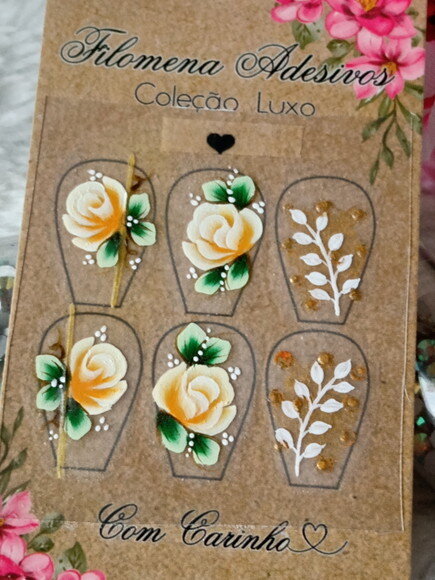LINHA LUXO , ARTESANAL, unhas