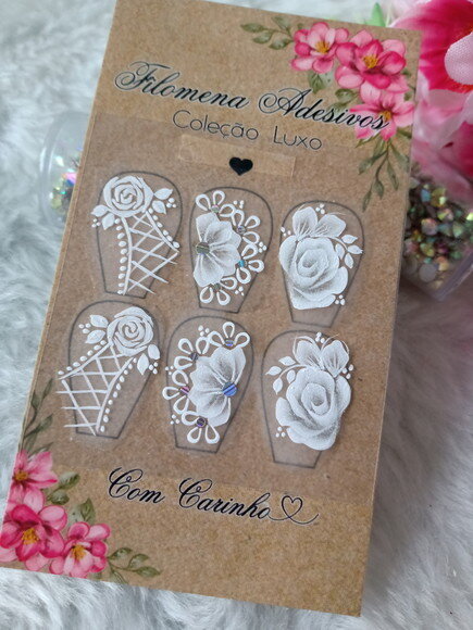 LINHA LUXO , ARTESANAL, unhas