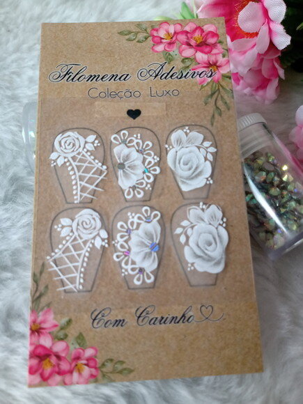 LINHA LUXO , ARTESANAL, unhas