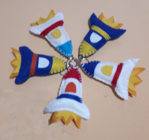 Chaveiro de Feltro - Foguete