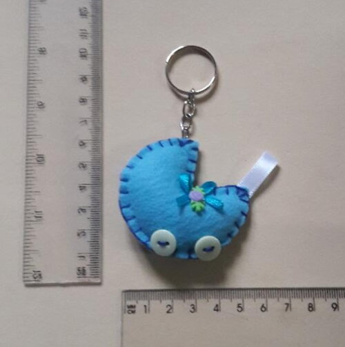 Chaveiro de Feltro - Carrinho de Bebe