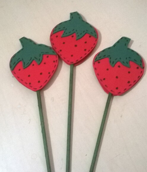 Frutas Decorativas de EVA no Palito - Morango