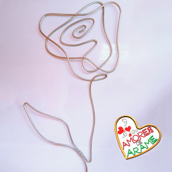 Escultura Rosa do Tempo Decoração Floral Casamento Bodas Niver