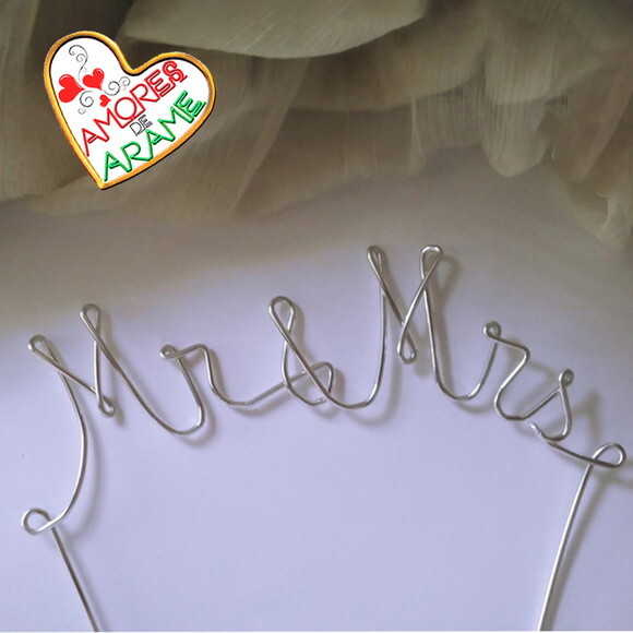 Topo de Bolo Mr & Mrs para Fincar no Bolo