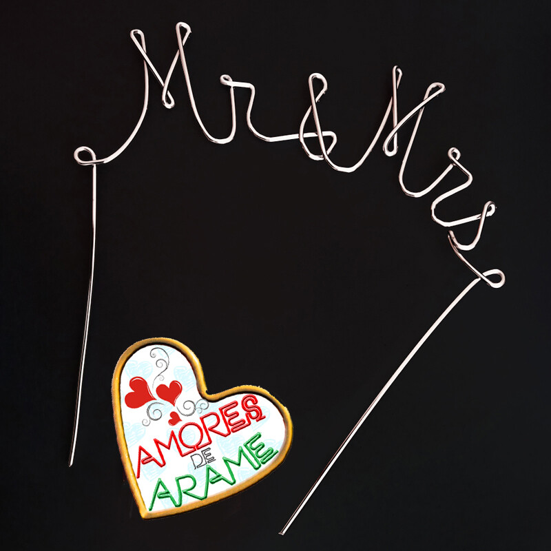 Topo de Bolo Mr & Mrs para Fincar no Bolo