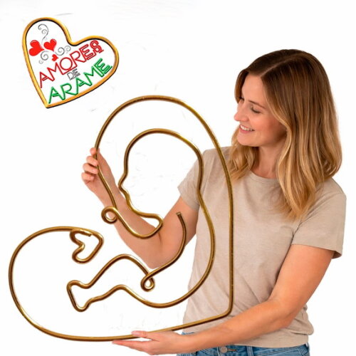 Escultura de Arame Baby Lovers Porta Maternidade Decoração