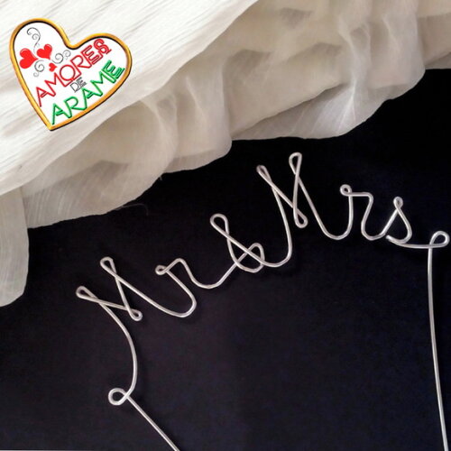 Topo de Bolo Mr & Mrs para Fincar no Bolo