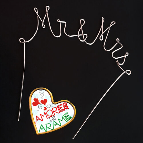 Topo de Bolo Mr & Mrs para Fincar no Bolo