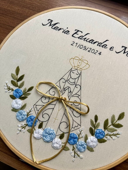 Porta Alianças Bordado à Mão Nossa Senhora Aparecida Floral