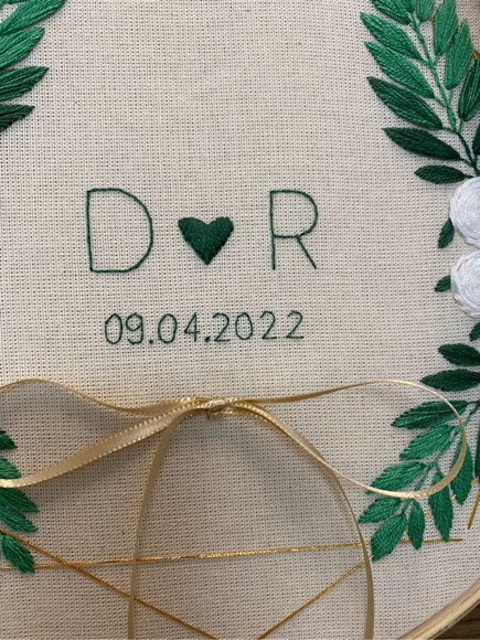 Porta Alianças Bordado à Mão Personalizado