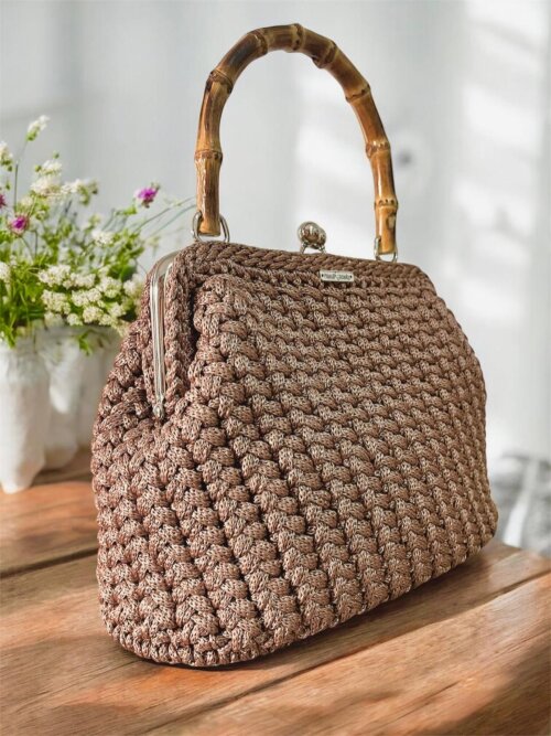 Bolsa de mão em crochê Vintage com alça de bambu