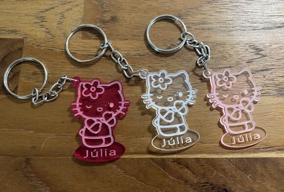Chaveiro Hello Kitty em Acrílico