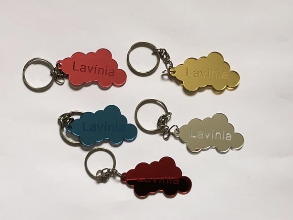 Chaveiro modelo Nuvem Acrílico Espelhado